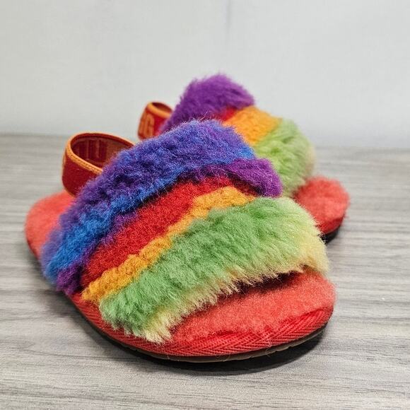 Ugg Fluff Yeah Slide Slipper Cali Collage Rainbow Toddler Little Girls USA 6 - Picture 1 of 10
